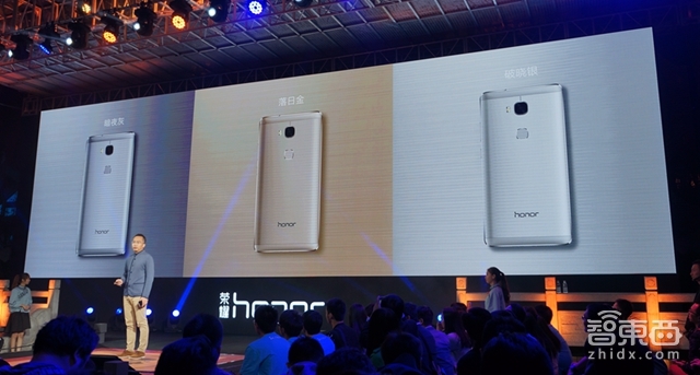 智东西晚报:苹果上季净赚111亿美元 增长33%