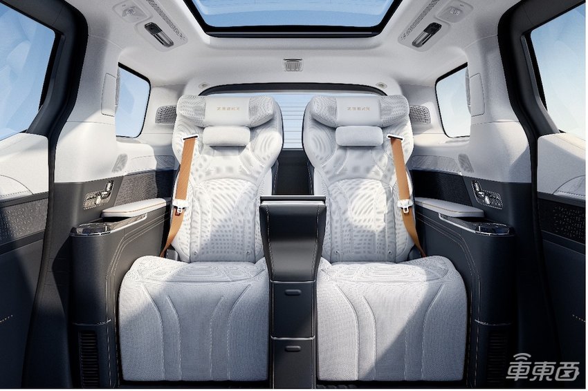 78.9万元！极氪最贵车型来了，续航702公里，能抢走丰田埃尔法客户吗？