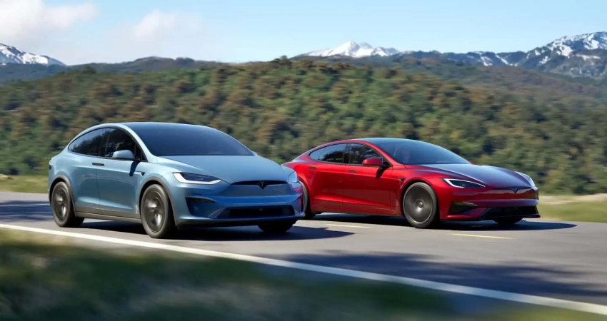 特斯拉新款Model S/X上市!基础版取消半幅方向盘,变化太小被网友质疑