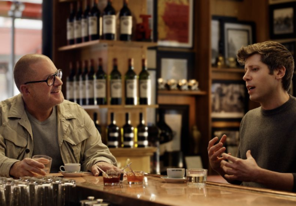 OpenAI造神秘硬件！阿尔特曼豪赌首日销量1亿台