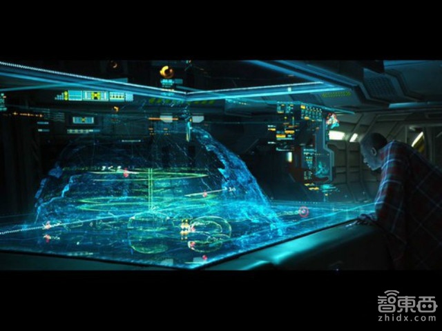 Microsoft HoloLens 把科幻电影推向了现实