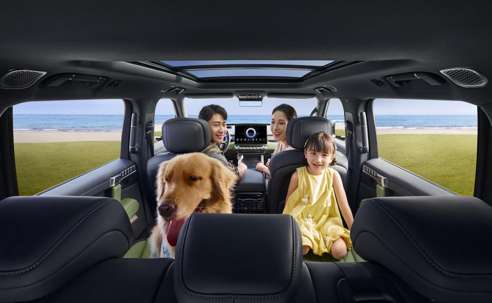 36.99万元起售!东风猛士817上新Max+版本,标配华为ADS4和鸿蒙座舱