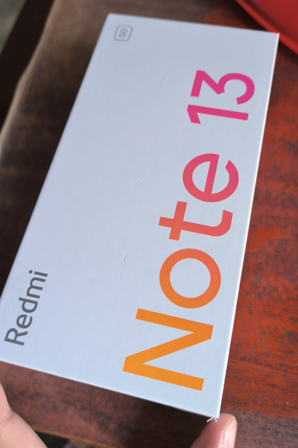 315曝光AI大模型“投毒”黑产!39.9元篡改AI答案