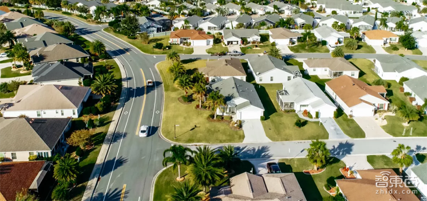 将自动驾驶落地美国最大老年社区 这家出租车公司靠谱吗？