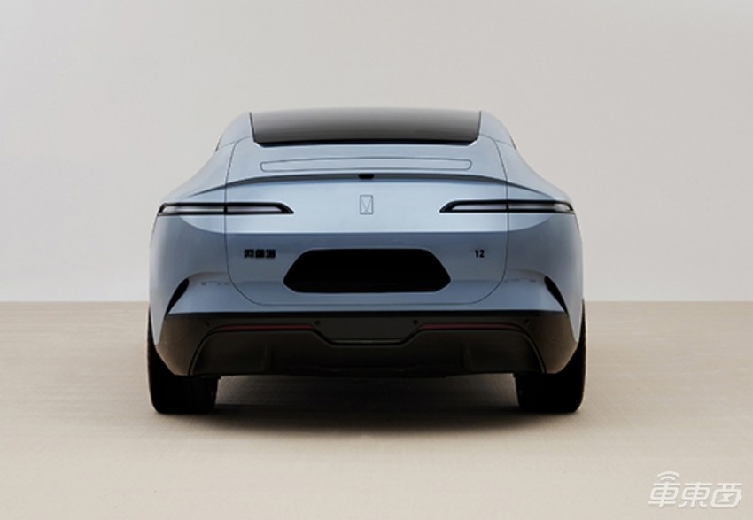 华为打响下半年新车第一枪!问界M7改款,阿维塔首款轿车曝光