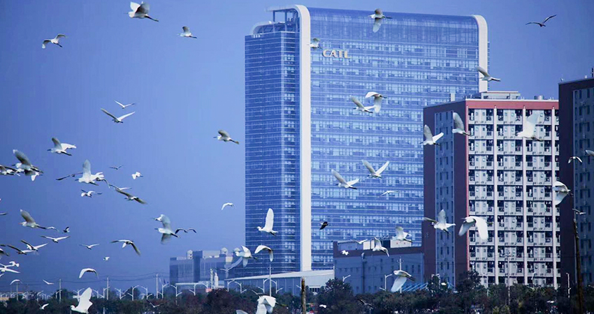 宁德时代带起锂电上市狂潮！19家企业冲刺IPO，有人暴涨有人愁