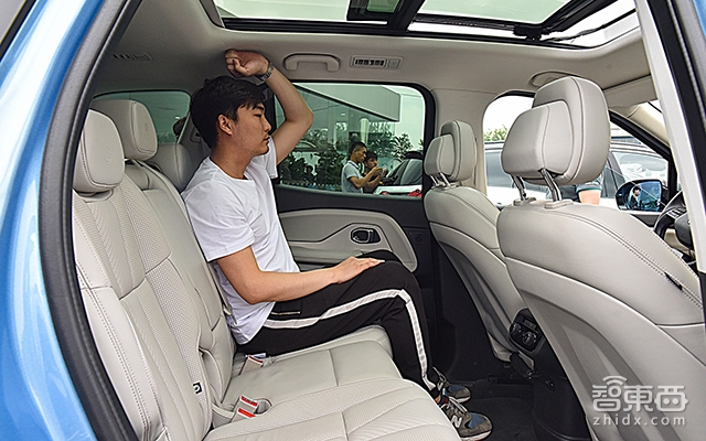 【视频】 蔚来ES8赛道暴力试驾！虐出33个国民拷问