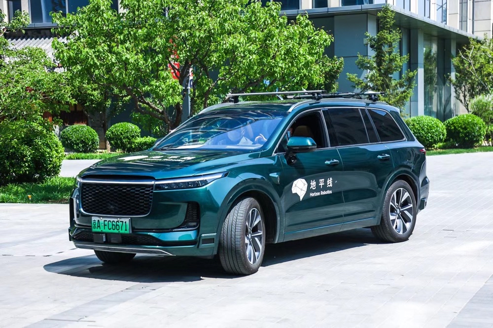 实际体验地平线高速NOA，大曲率弯道无接管，今年7月就量产