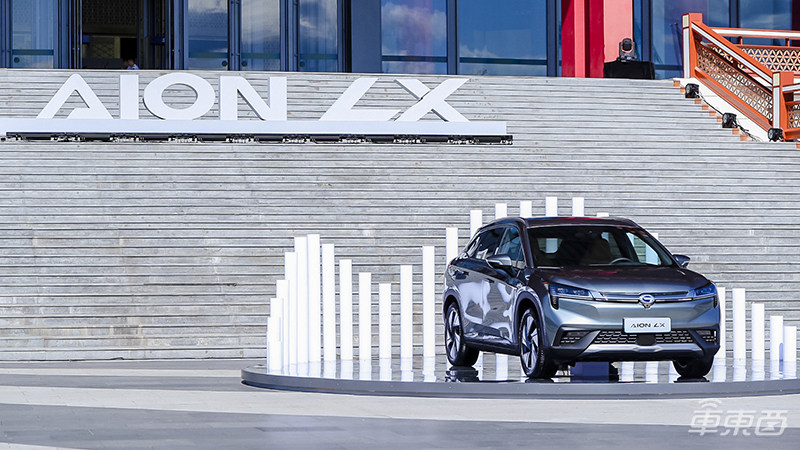 世界上最聰明的“狗”來(lái)襲！百萬(wàn)級(jí)“代碼血統(tǒng)”