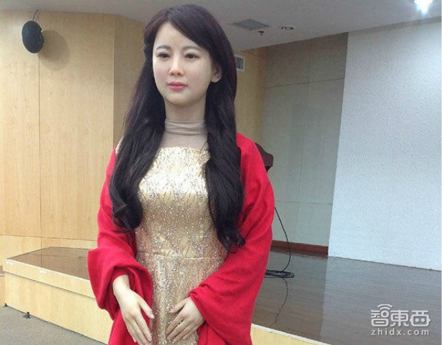 智东西晚报:华为VR眼镜发布 Pepper被取录为高中生