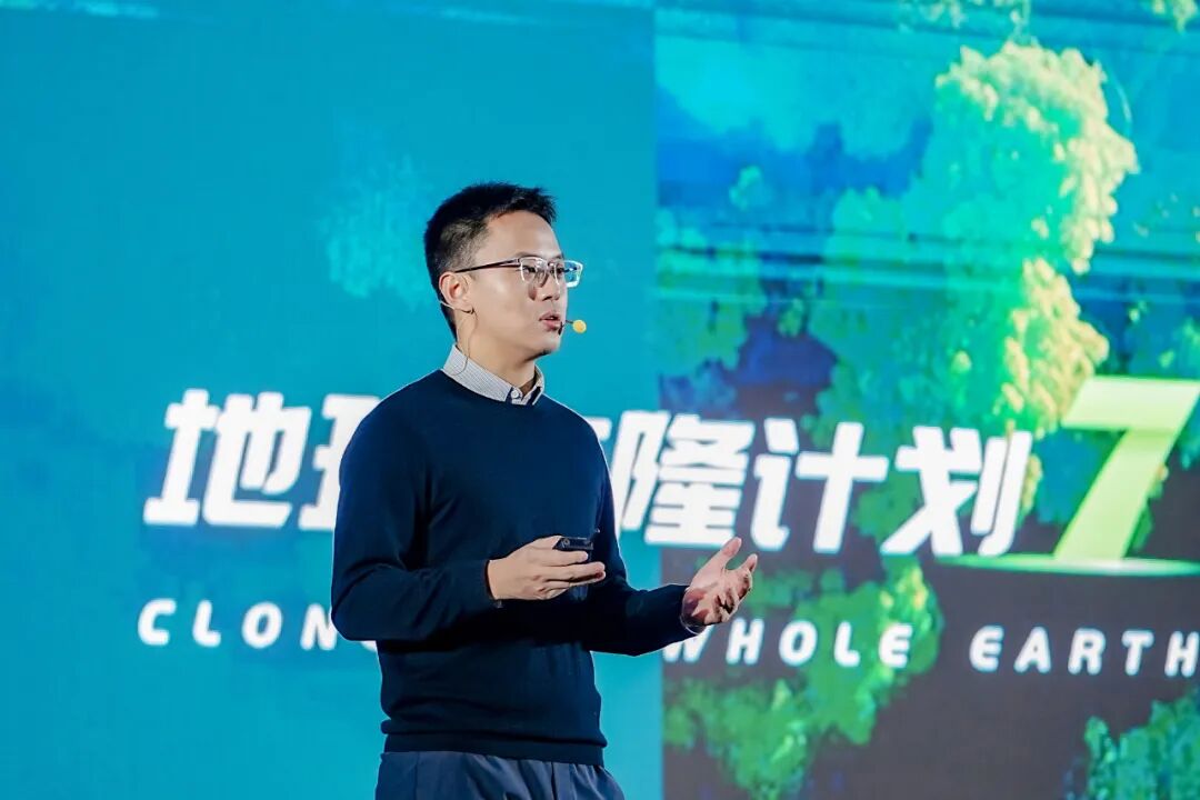 北京冲出“物理AI第一股”!市值153亿,摩尔线程参投