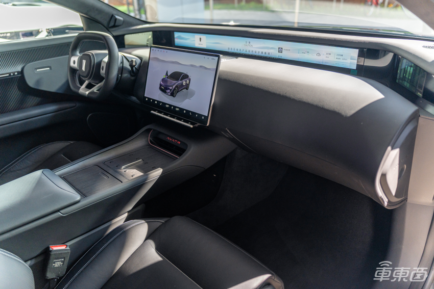 阿维塔12慕尼黑车展亮相：取消后车窗，电子后视镜上车