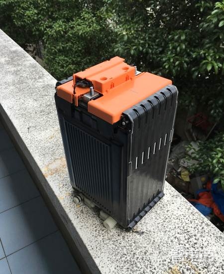 李书福砸百亿建电池厂！买下LG技术，暗中较劲比亚迪