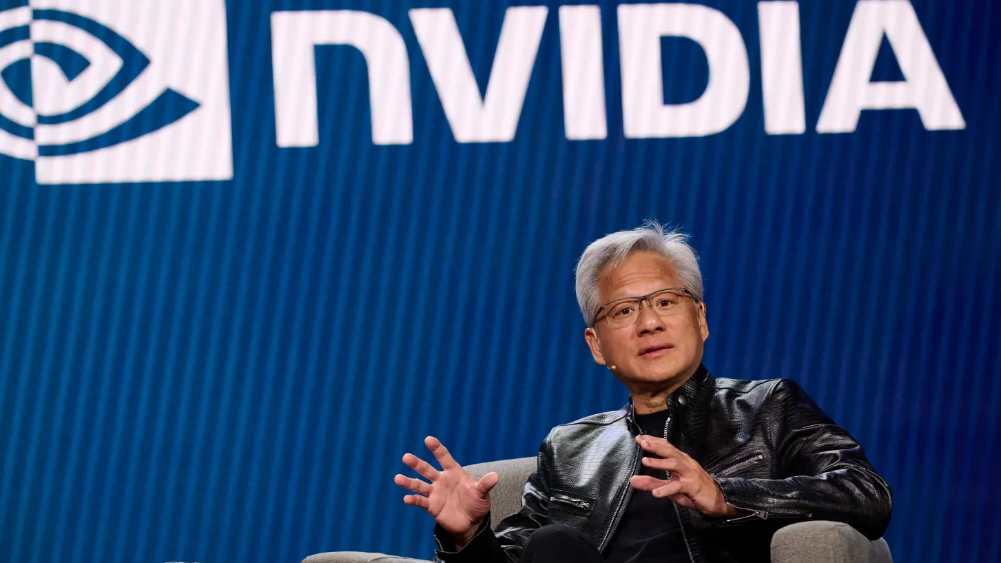 205亿没谈拢,黄仁勋的“盟友”出手了