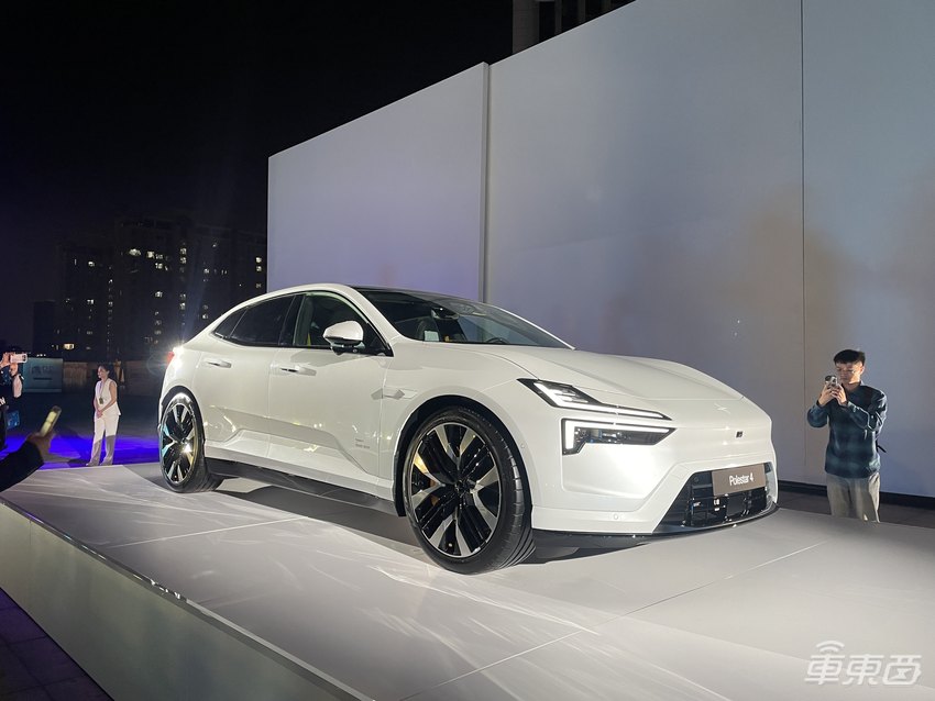 “洋品牌”打响新能源反击战！一手彩电沙发智能化，一手开打价格战