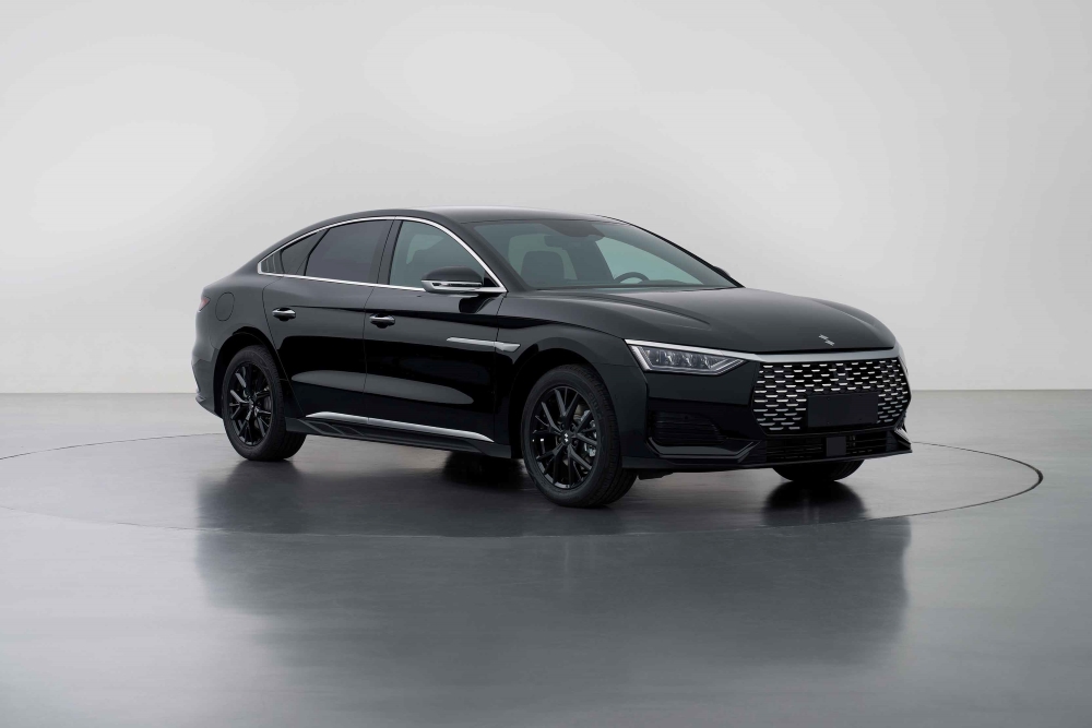 重磅新车扎堆，工信部今年首场“车展”炸裂开展！小米鸿蒙智行零跑全有新车