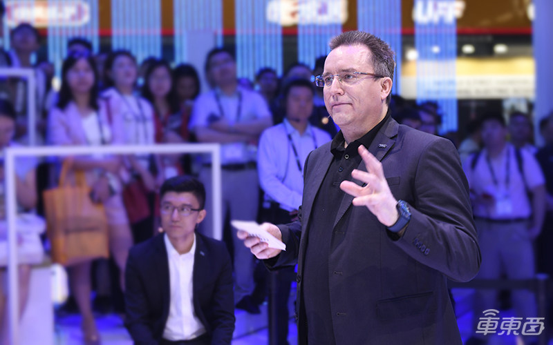 奥迪中国推全新基于安卓的互联平台 引入车载VR体验浩乐行