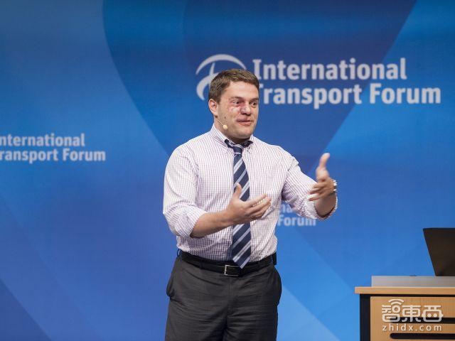 智东西晚报:小米5正式发布 谷歌最新Atlas机器人可自主行走