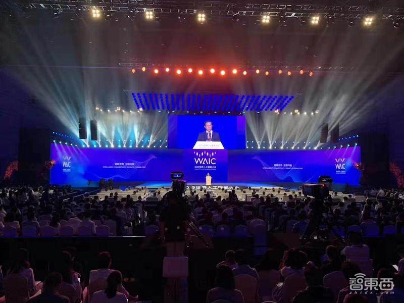 马云/马斯克激辩五大话题!AI国家队又添十大公司,上海AI大会干货全放送