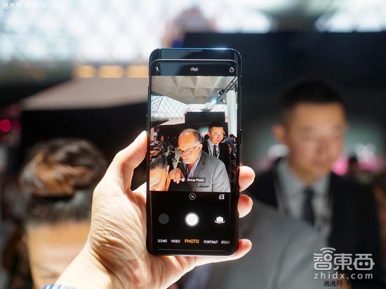 深度解读三款安卓机皇的五项AI必杀技