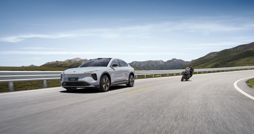 全新蔚来EC6售价35.8万起!100项智能配置,对标Model Y