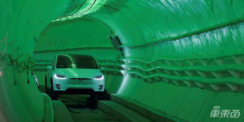 马斯克贝索斯恩仇录:从太空到陆地!