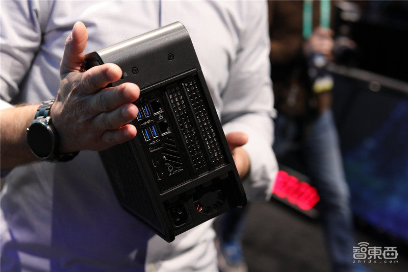 索尼“造车”、三星“人造人”、笔记本屏也弯了！一文看全CES2020亮点