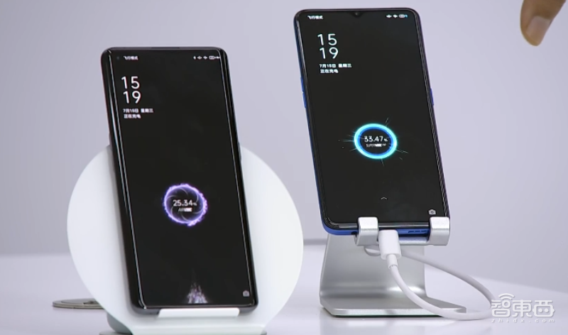 OPPO充电“黑科技”上线，20分钟充满电，“旺旺仙贝”充电器有50W