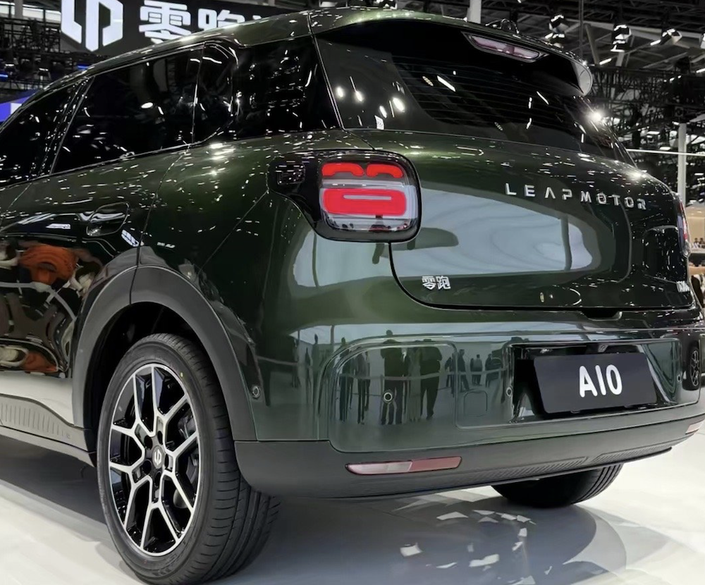 零跑A10全球首秀！10万内搭载激光雷达，支持“车位到车位”