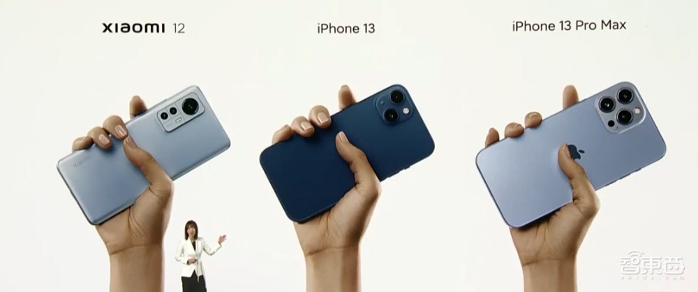 雷军正式宣战苹果!推双尺寸旗舰机,要砸1000亿搞研发