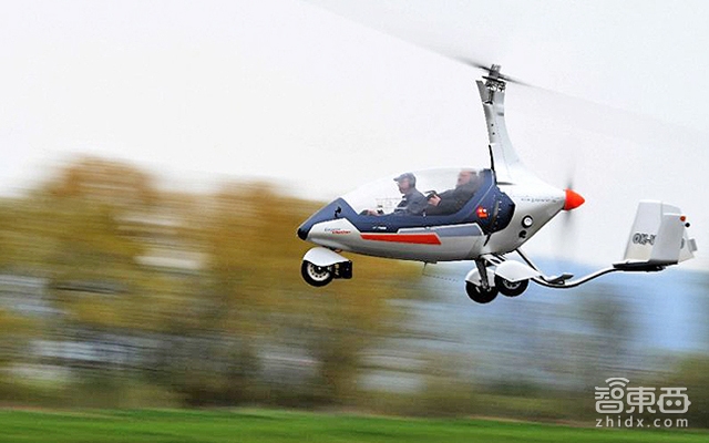 智东西晚报：全球首辆飞行汽车已上路 北京首条磁悬浮列车开测