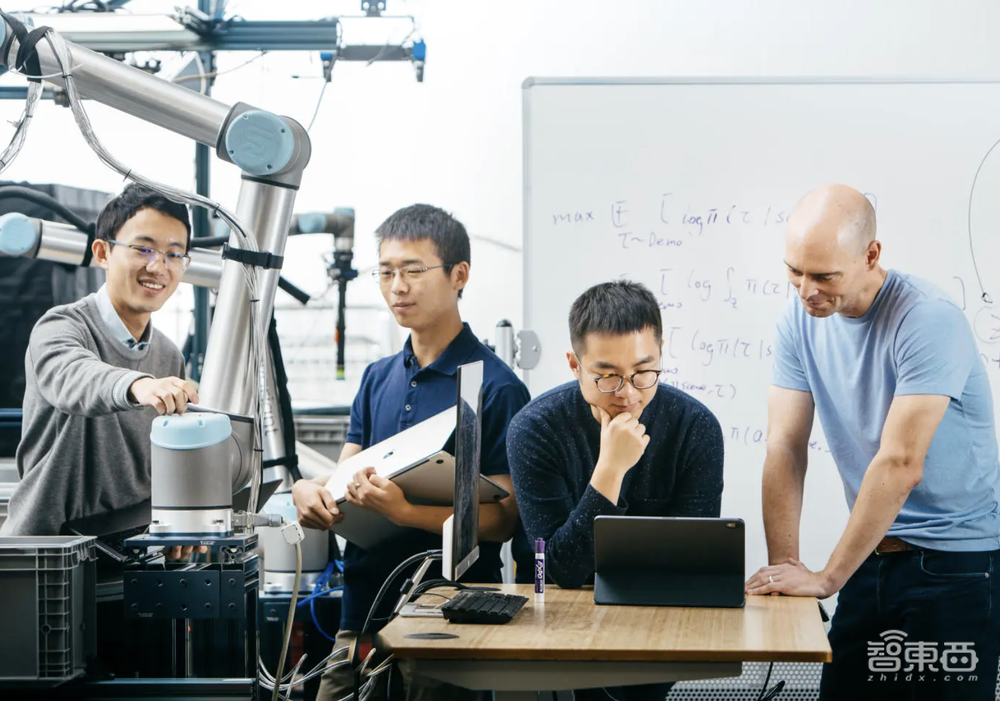 “逃离”OpenAI!36人出走,已拿600亿融资