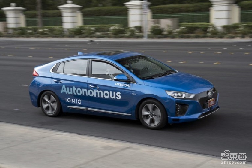 现代自动驾驶汽车体验：没有瑕疵 转弯正确 永不超速