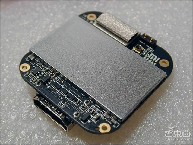 暴力拆解小米小盒子:可装APP 内容更依赖网络