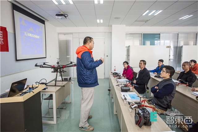 深度调查:农用无人机市场真相!拖拉机才是最大竞争对手