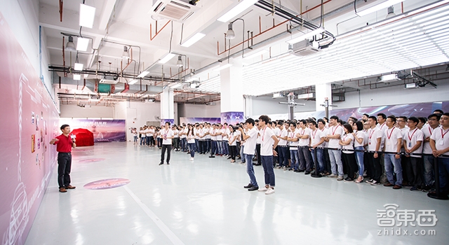 小鹏汽车首款量产车下线 何小鹏：我们仍然进度第一