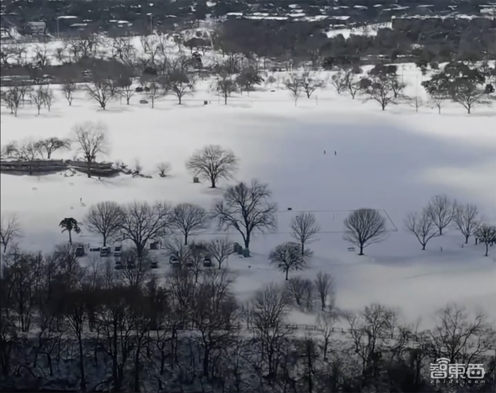 美国寒潮加剧缺芯危机!三星恩智浦英飞凌关闭德州芯片制造厂