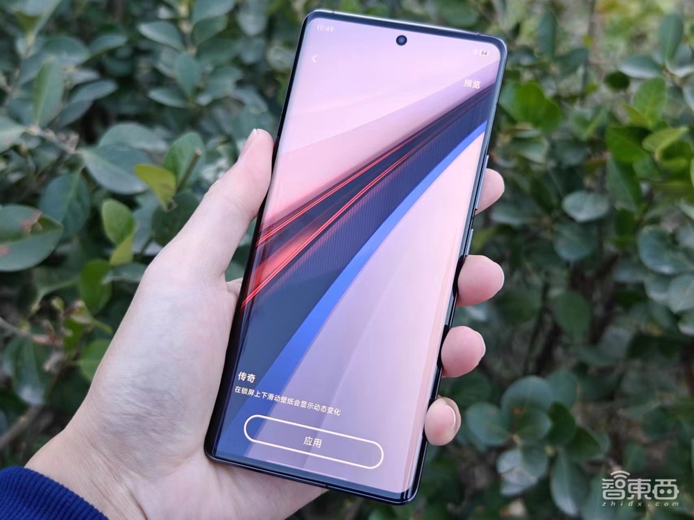 iQOO 12 Pro深度体验:PC级游戏体验成真,影像长焦出彩,AI大模型加持的小V很能干