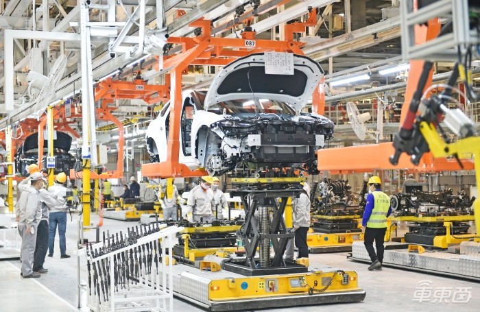 数字化转型助力红旗复兴 背后“王牌”竟是它