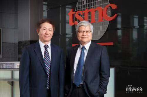 张忠谋17年来首场2小时深度访谈!揭秘与老黄冲突、锐评“没有人喜欢英特尔”