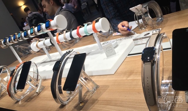 华硕IFA黑科技盘点:不止手表和变焦镜头手机