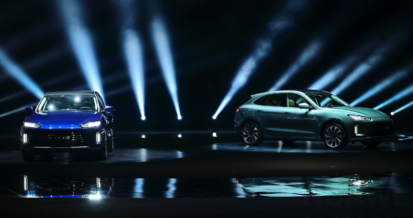 AITO问界M5来了!搭载华为“全家桶”,25万起售