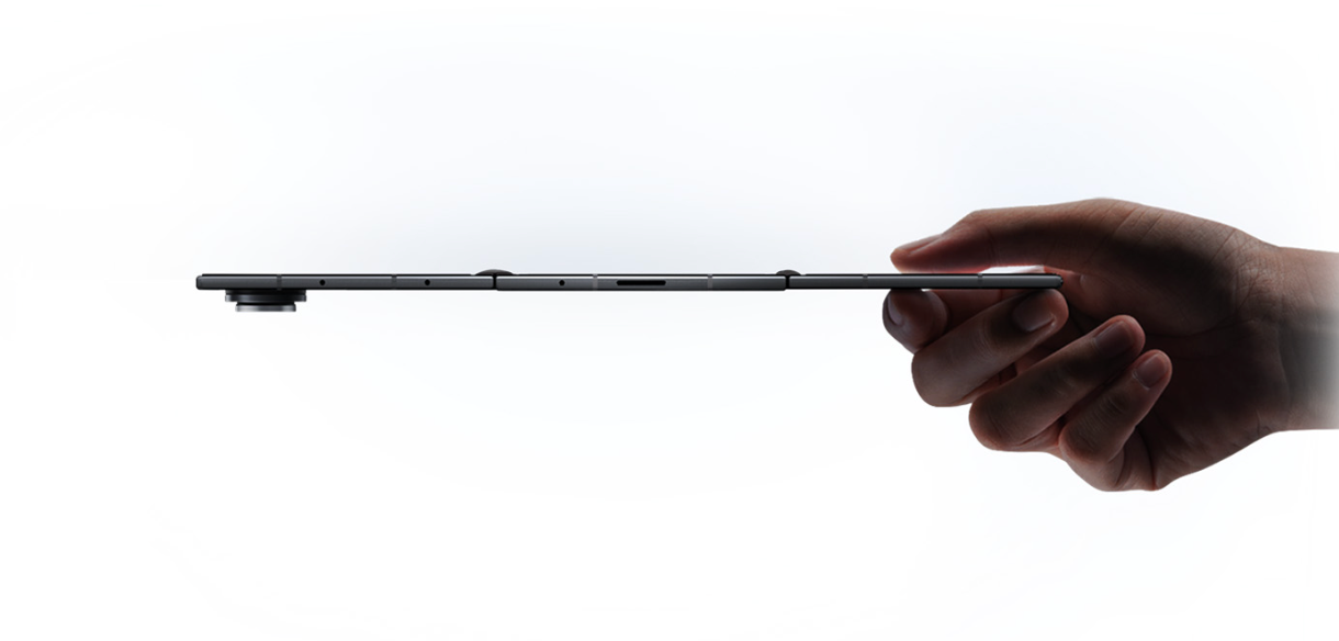 三星首款三折叠来了!比华为晚,还比华为厚