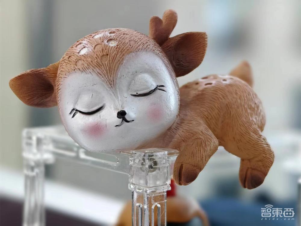 iQOO 12 Pro深度体验:PC级游戏体验成真,影像长焦出彩,AI大模型加持的小V很能干