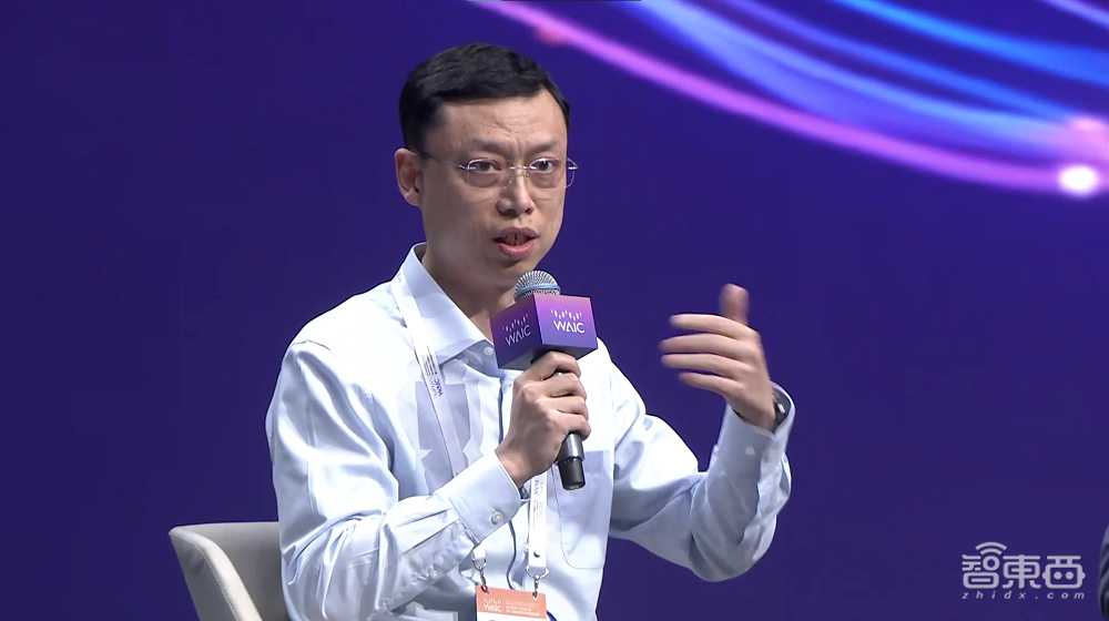 百度阿里华为高管都来了,李彦宏:闭源模型最能打!中国AI顶流WAIC演讲精华看尽
