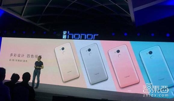 智东西晚报:Surface全系进中国 一季度全球智能机卖了3.8亿台