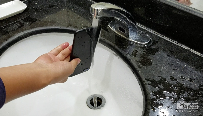 iPhone 7留下了这些彩蛋 深度体验发现细节之变