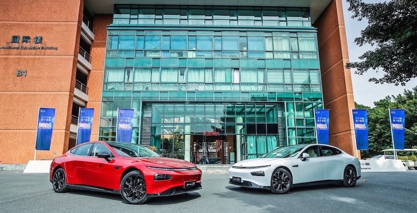 小鹏汽车两大更新细节公布：语音助手强过手机，明年能自动出匝道