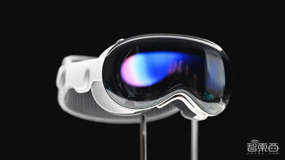 突发!苹果叫停Vision Pro高端机