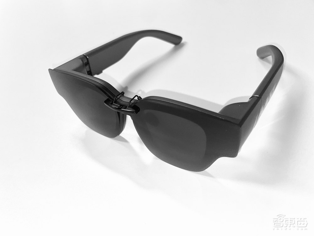 深度体验影目Air 2 30天:AR眼镜成为留学听课神器?轻应用交互或成AR关键